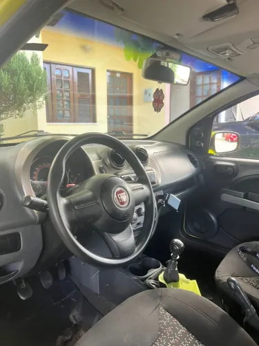 Fiat Uno Vivace/rua 1.0 EVO Fire Flex 8V 5P 2013