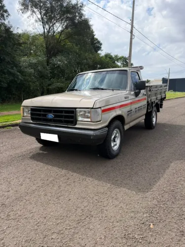 Ford F-1000 S. S. Diesel / S.s. Diesel Turbo 1995