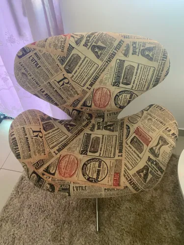 Cadeira Decorativa Giratória Estampada