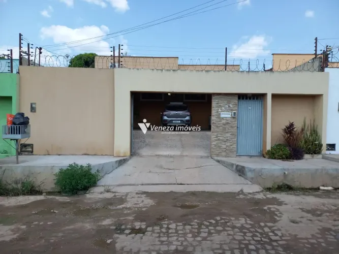 CASA RESIDENCIAL NO BAIRRO PORTO DO CENTRO PARA VENDA