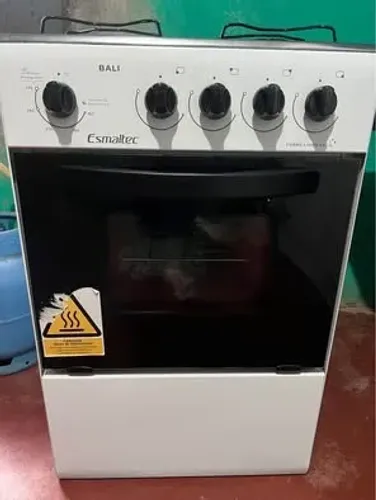 VENDE-SE FOGÃO