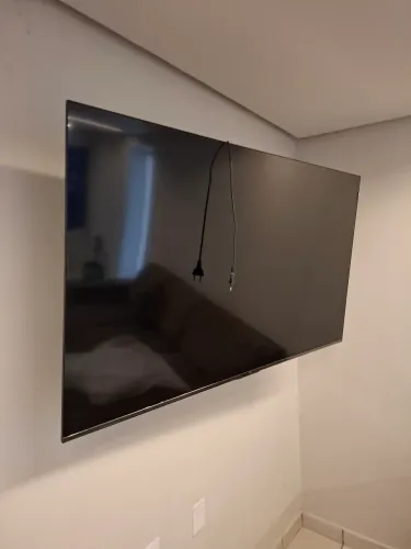 ÁVendo tv na caixa com nf.