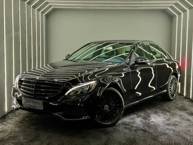 Mercedes-Benz C-180 CGI Exc. 1.6/1.6 Flex TB 16V Aut. 2018