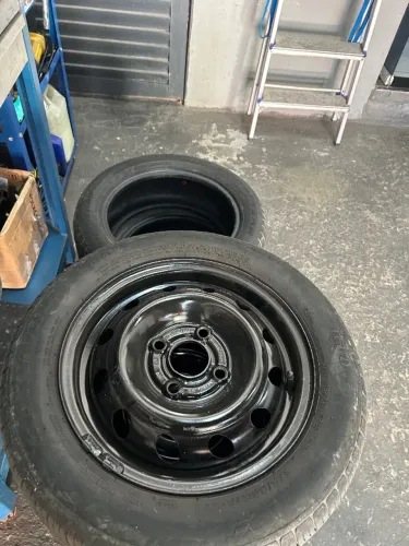 Rodas aro 13 celta Corsa