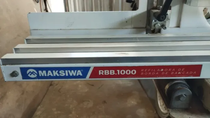 Refiladora de borda Maksiwa rbb.1000. Sem tupia.