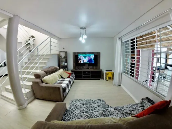 Casa para Locação no Centro | 3 Dormitórios | Suíte | Mobiliada