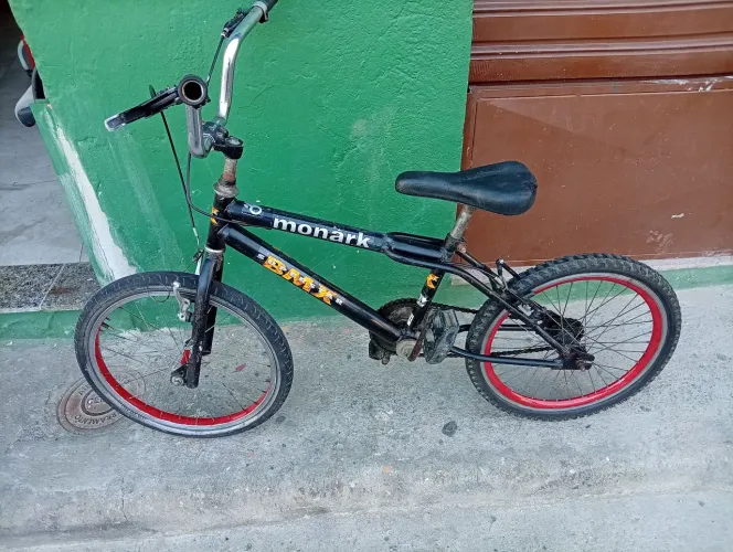 Bicicleta BMX aro 20 antiga