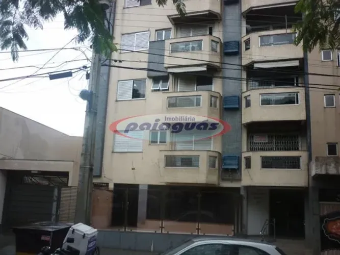 Apartamento à venda no Edifício Francisco Matias Zona 04 | Maringá/PR