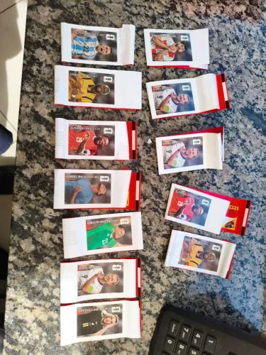 Vendo lote de figurinhas da copa Coca cola