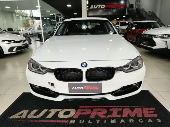 BMW 320I A 2.0 Turbo/activeflex 16V 184cv 4P 2014