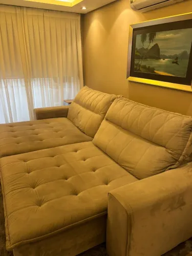 Sofá grande retrátil 