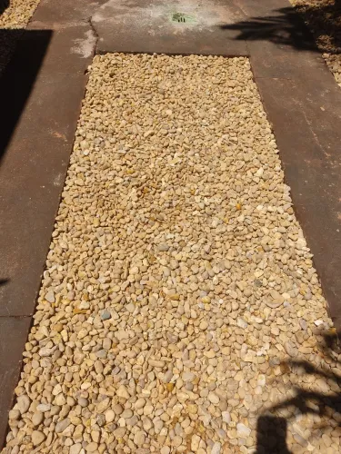 Pedra seixo amarelo