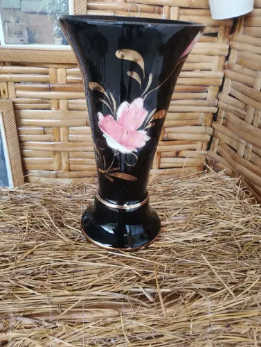 Vaso de louça antigo preto e dourado