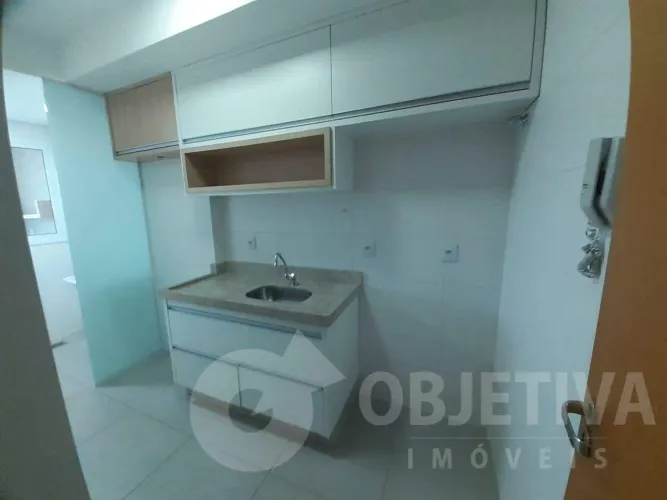 Apartamento à venda, 3 quartos, 1 suíte, 2 vagas, CENTRO - UBERLANDIA/MG