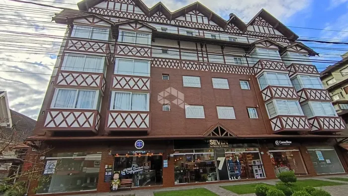 Loja no Centro de Gramado com 70,91m², 1 vaga, e depósitos