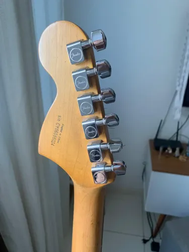 Guitarra squier fender jazzmaster