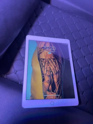 iPhone Air 2? 64gb ótimas condições!