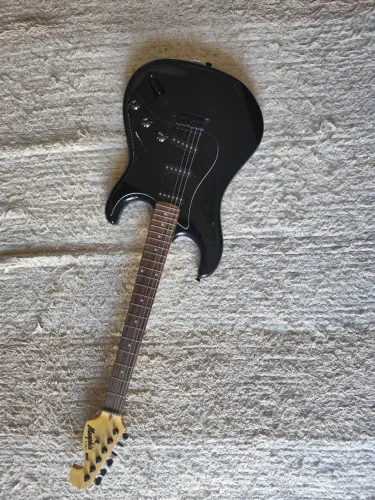 Guitarra Memphis by Tagima MG-32 Preta + Capa e Alça - Ótimo Estado
