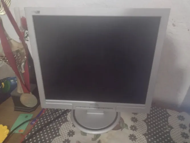 Vendo monitor 60 hz