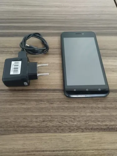 Multilaser E Lite 2 Dual SIM 32 GB preto 1 GB RAM