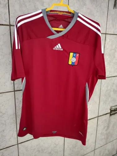 Camisa Venezuela. Adidas. 2011<br><br>R$ 220.00