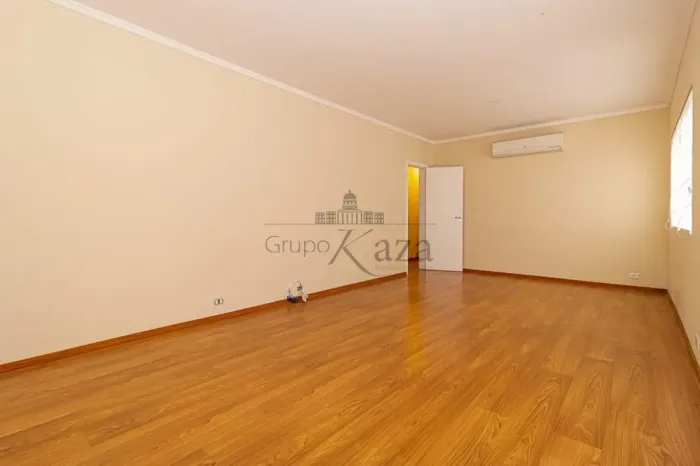 Apartamento - Jardim Paulista - 3 Dormitórios - 158m².