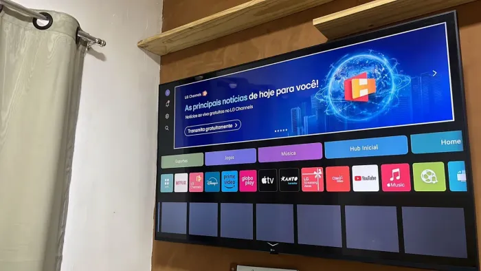 SMART TV - PERFEITO ESTADO