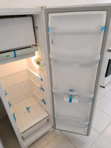 Geladeira Consul CRC28 - 280L