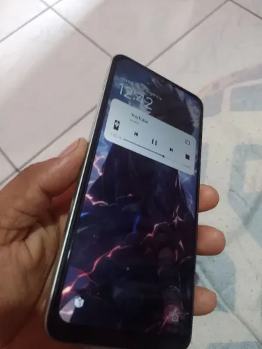 Vendo redmi 13c impecável