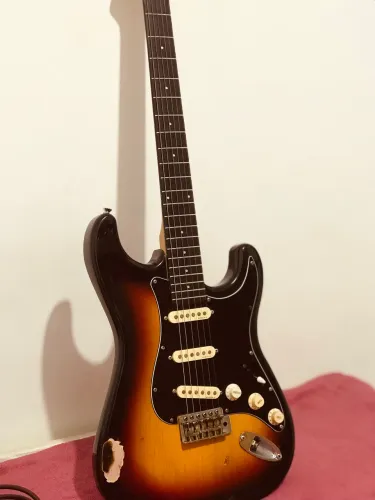 Troco guitarra por pedaleira