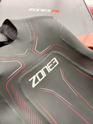 Roupa de Borracha Triathlon/Natação Zone 3 Aspire M