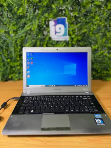 Notebook Samsung RV420  Intel core i3-2310M 2.10Ghz  8GB 128GB SSD Seminovo com garantia