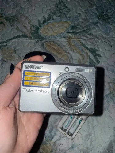 Camera digital cybershot dsc-s730