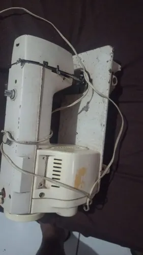 Máquina de costura