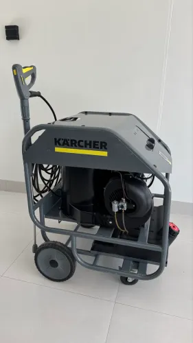 LAVADORA KARCHER ÁGUA QUENTE HDS 12/15 CAGE