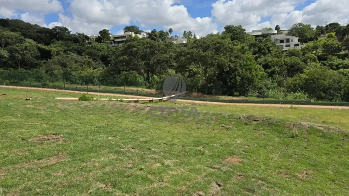 Terreno à venda, Ville Sainte Anne (Le Jardin) em Sousas, Campinas/SP.
