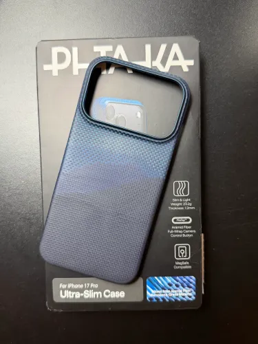 Capa Pitaka iPhone 17 Pro