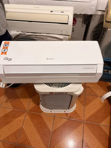 Vendo ar-condicionado Gree inverter 9.000 btus só frio