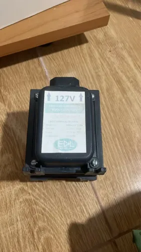 Transformador novo de energia
