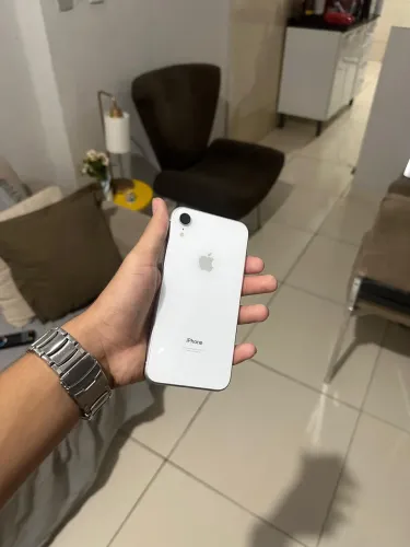 iPhone XR 64 gb 