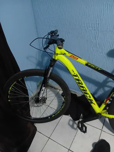Bicicleta 29 semi nova