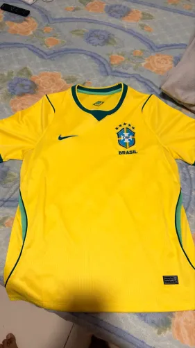 Camisa do Brasil (modelo torcedor)