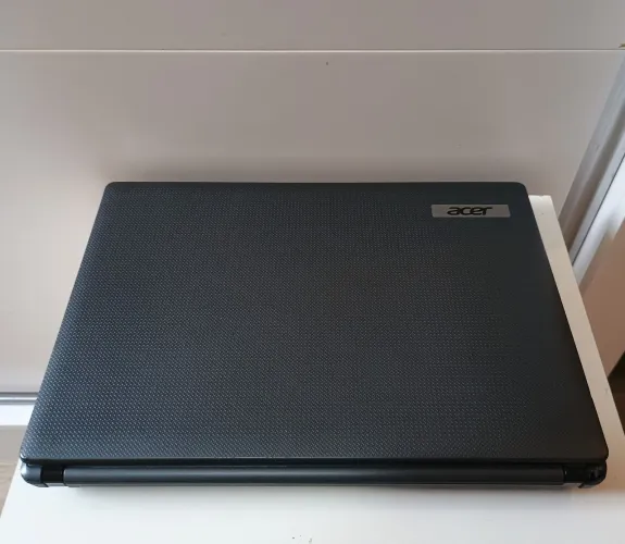 Notebook Acer Aspire 4349 no estado 