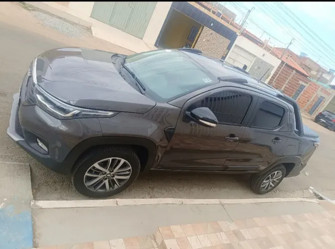 Fiat Strada Volcano 1.3 Flex 8V CD 2025