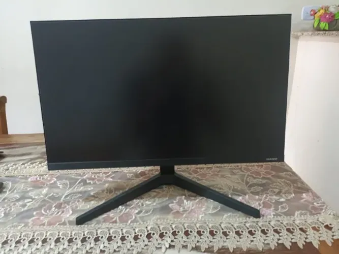 Monitor Gamer Samsung 24" FHD 75Hz HDMI, Painel IPS, VGA, Freesync, Preto Série T350