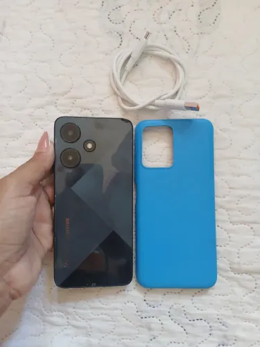 CELULAR A04S 64 GIGA TODO BOM NENHUM DEFEITO
