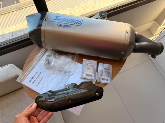 Akrapovic BMW 1200/ 1250GS original - NF Caixa