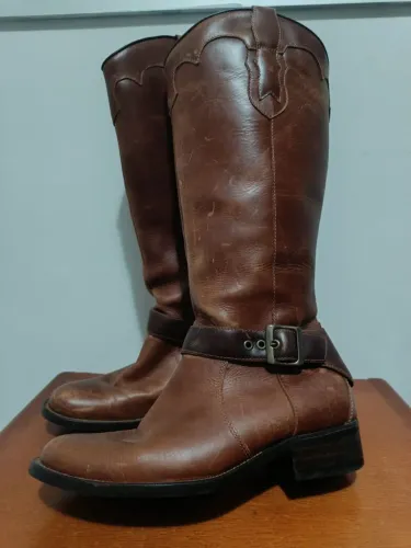 Bota cano longo 36 