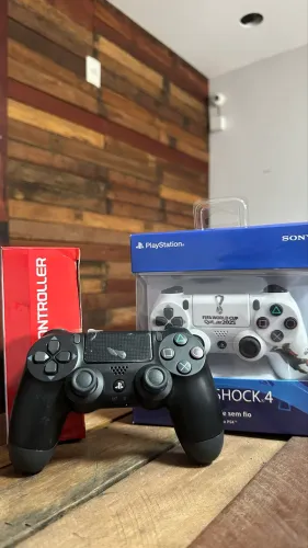 Controle PlayStation 4 comandos intuitivos 