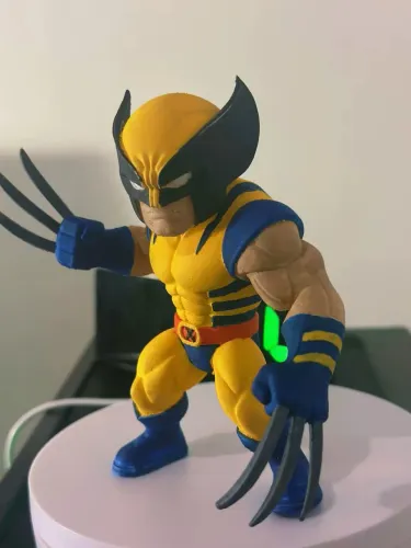 Action Figure Wolverine (Estilo Chibi)- 13cm - Pintado à Mão